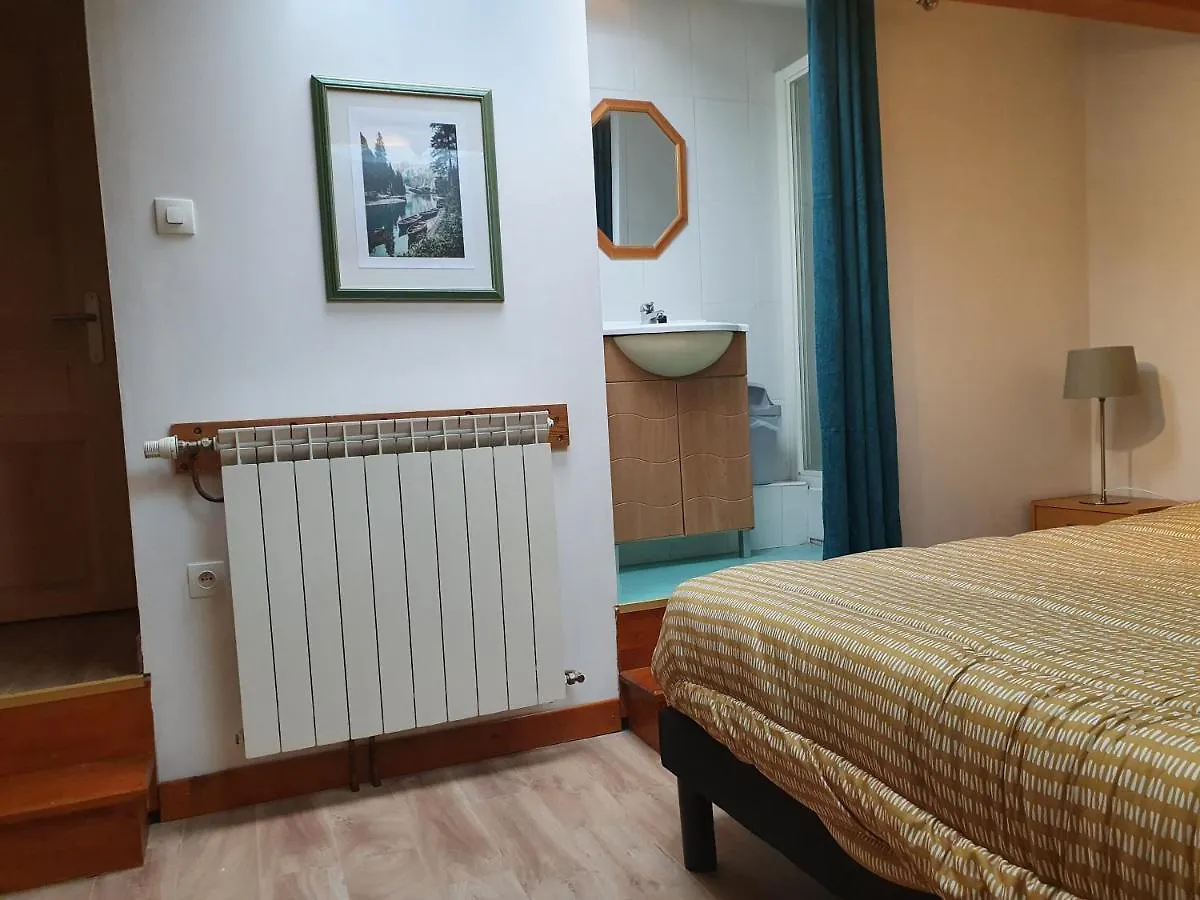 130m2 ,5 chambres, trés bien situé Les Deux Alpes 0*,