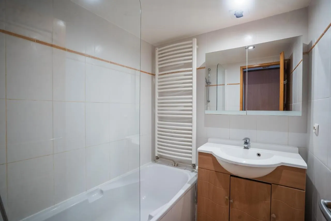130M2 ,5 Chambres, Tres Bien Situe Les Deux Alpes